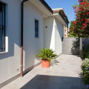 flora-home.it-tuscanyhotel.com/